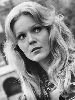 Мэри Мендум