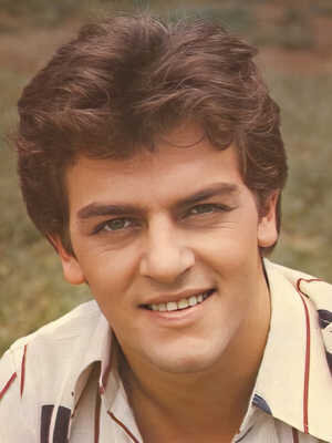 Денис Деркян