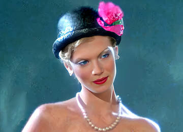 Адель Слоан