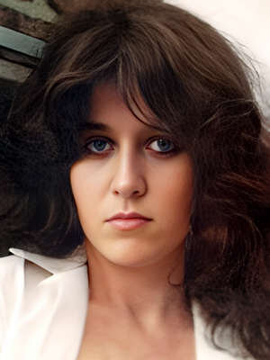 Вери Кнотти