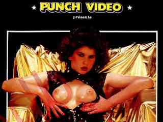 Она влажная между ног (1989)